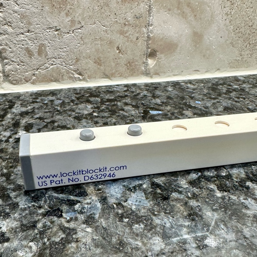 Window Security Lock Bar - Lock-it Block-it - Picture 3 of 9